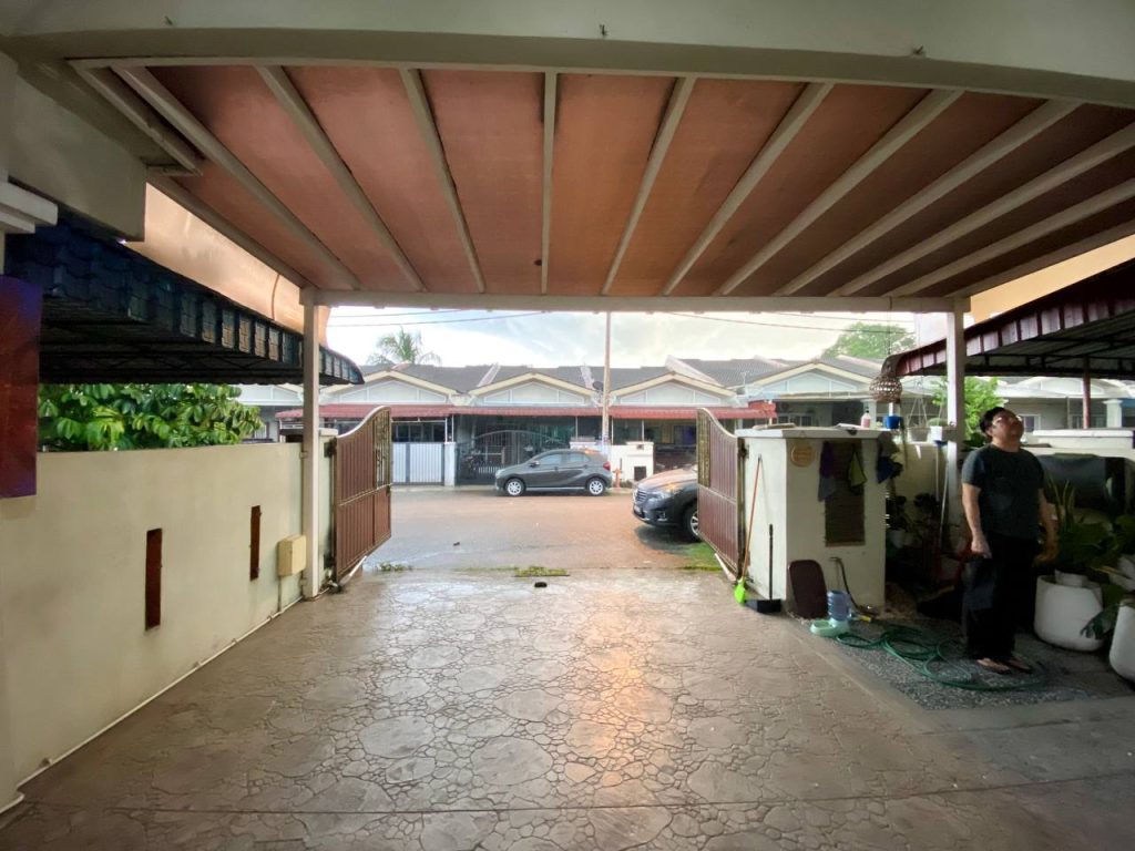 FOR SALE Single Storey Terrace 1 Taman Raja Tun Uda Semenyih