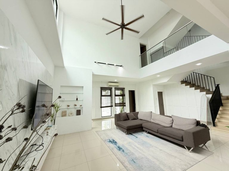 Beautiful Santorini-Themed Corner 3 Storey Semi-D Taman Villa Perdana, Kajang