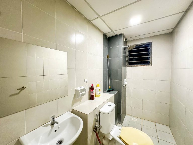 Apartment Seruling, Bandar Bukit Raja, Klang