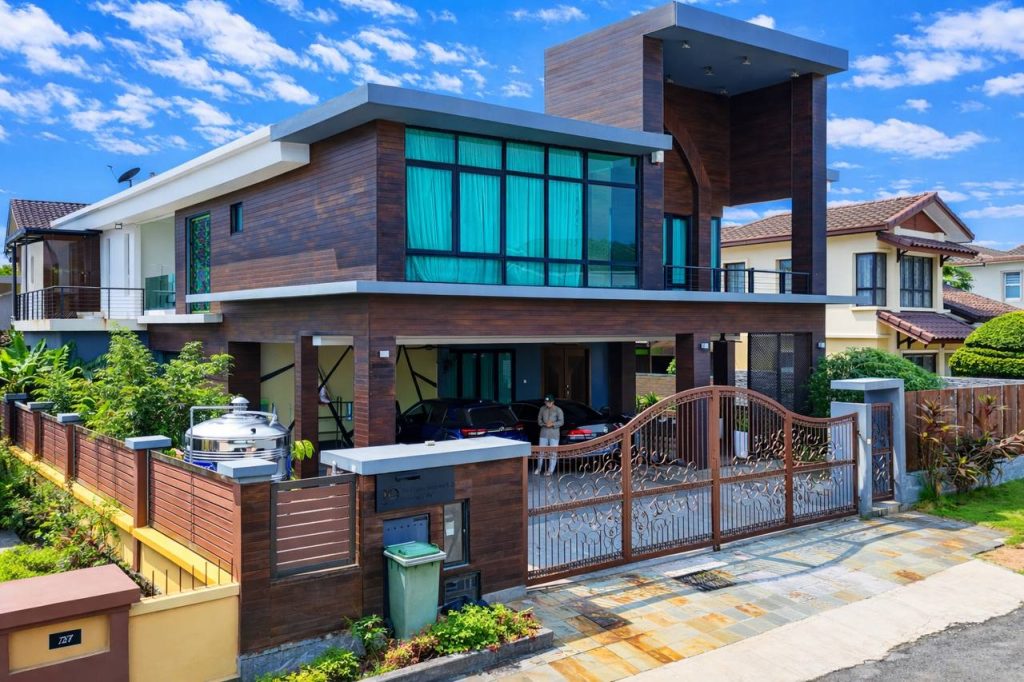 Bungalow — FOR SALE | Double Storey Bungalow Saujana Villa, Kajang