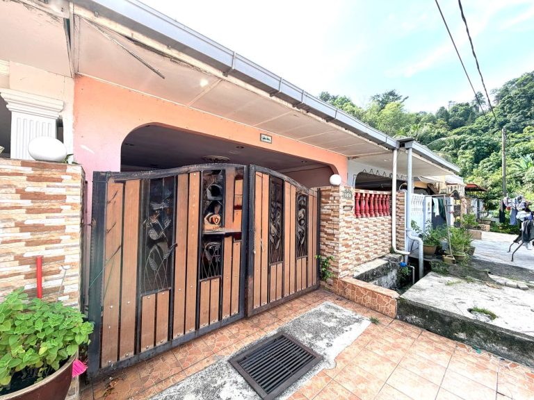 SINGLE STOREY TERRACE INTERMEDIATE HOUSE TAMAN SERI TIMAH BALAKONG