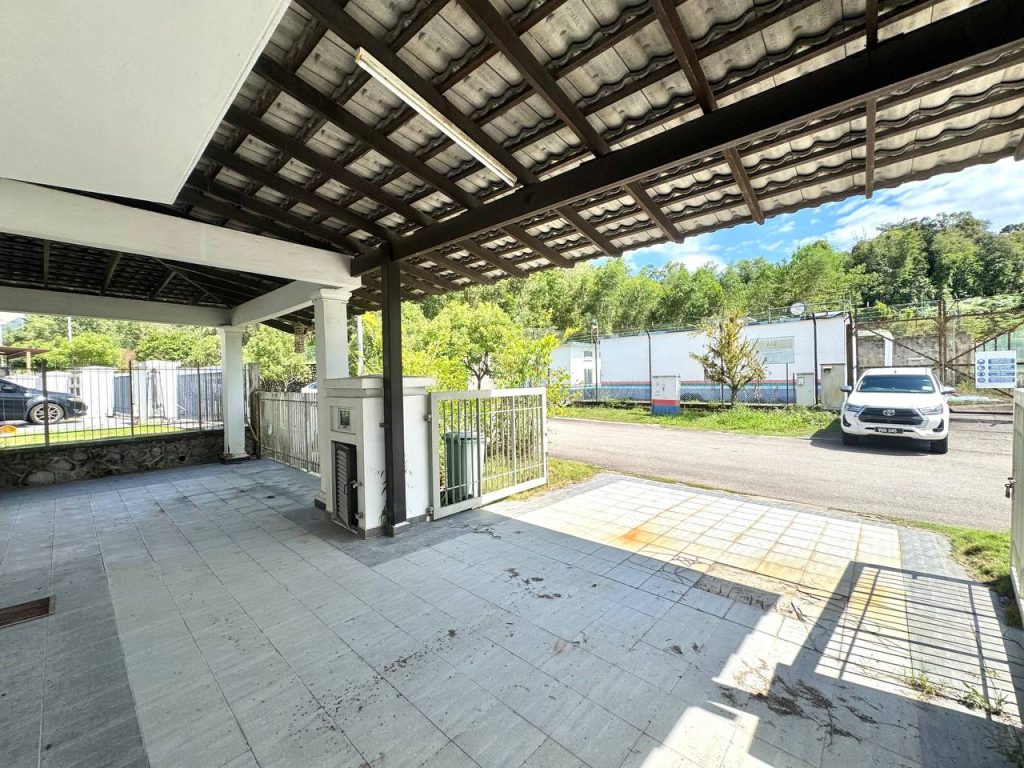 FOR SALE – End Lot | 2 Storey Terrace Taman Desa Budiman, Sungai Long, Kajang
