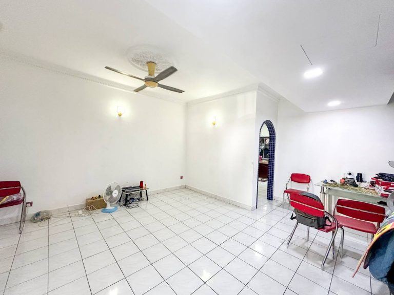 Double Storey Terrace House Taman Sri Haneco, Semenyih