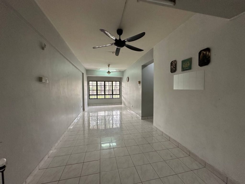 Bayu Tasik 1 Condominium Bandar Sri Permaisuri KL