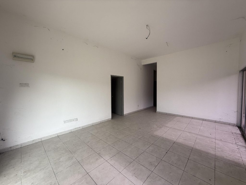 Single Storey SEMI-Detached, Taman Mawar 2, Seksyen 29 Kg Lombong Shah Alam
