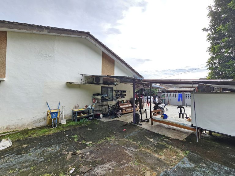 Single Storey Terrace — Taman Bukit Mewah, Kajang