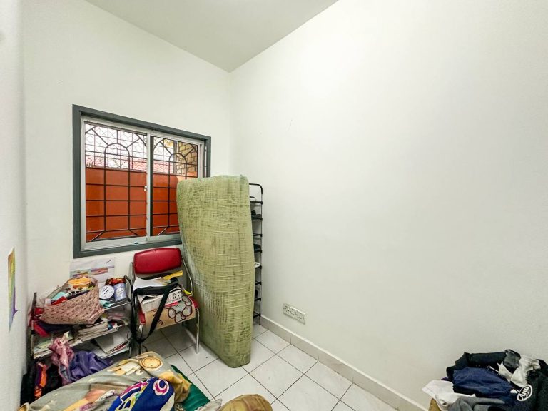 Double Storey Terrace House Taman Sri Haneco, Semenyih