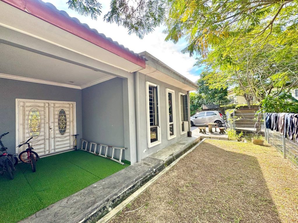 Single Storey Bungalow Kota Perdana, Seri Kembangan, Selangor