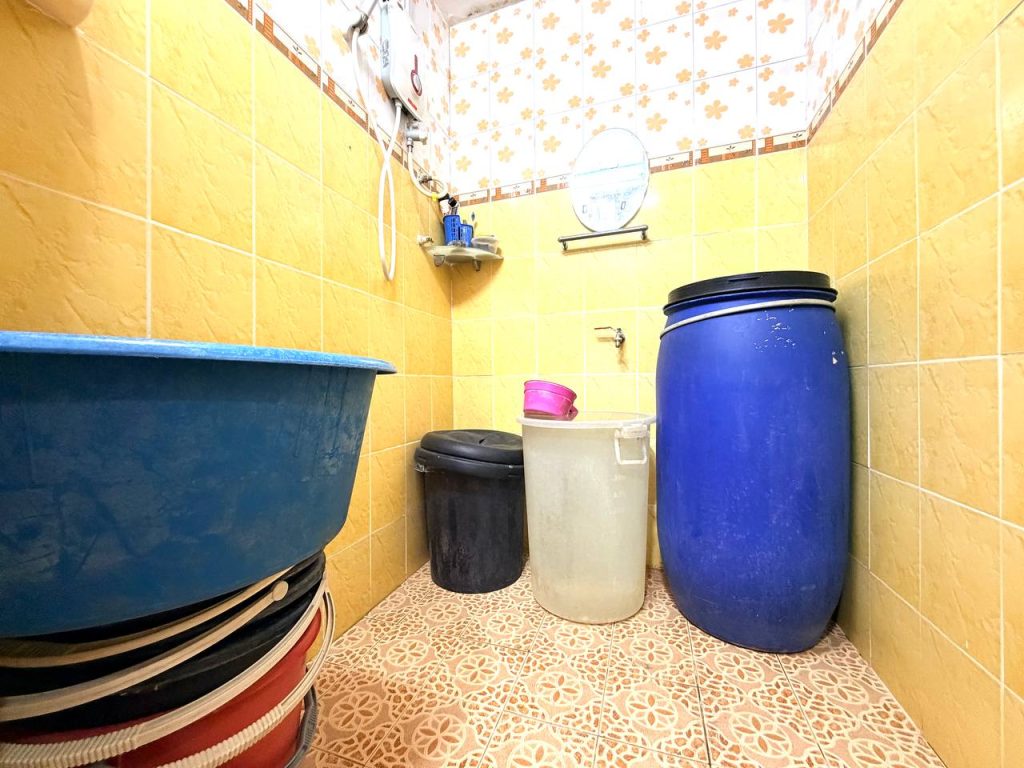 SINGLE STOREY TERRACE INTERMEDIATE HOUSE TAMAN SERI TIMAH BALAKONG