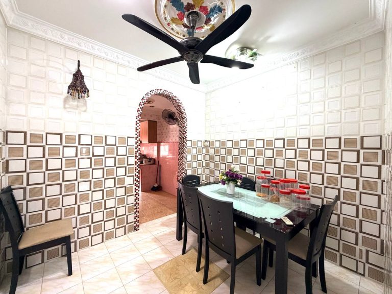 SINGLE STOREY TERRACE INTERMEDIATE HOUSE TAMAN SERI TIMAH BALAKONG