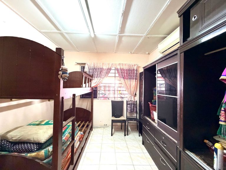 SINGLE STOREY TERRACE INTERMEDIATE HOUSE TAMAN SERI TIMAH BALAKONG