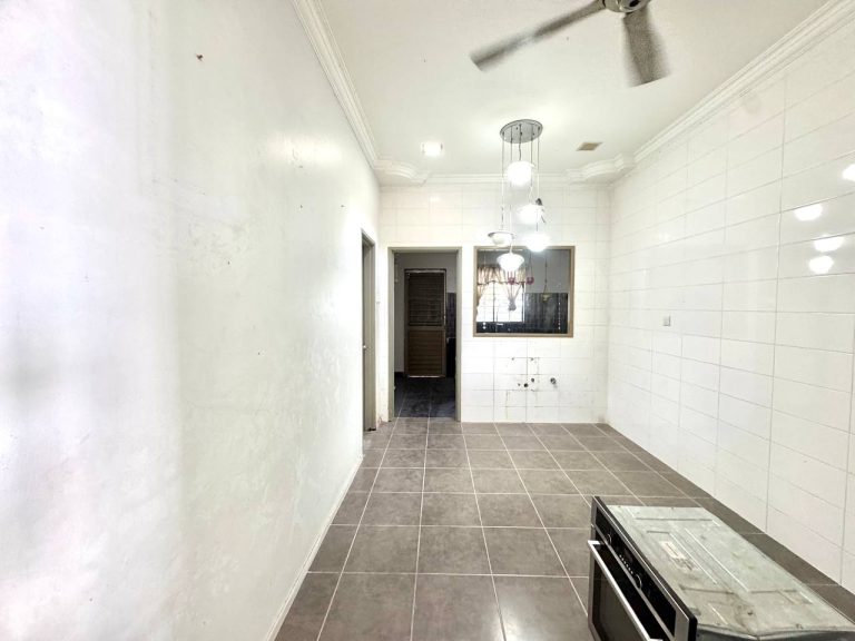 FOR SALE – End Lot | 2 Storey Terrace Taman Desa Budiman, Sungai Long, Kajang