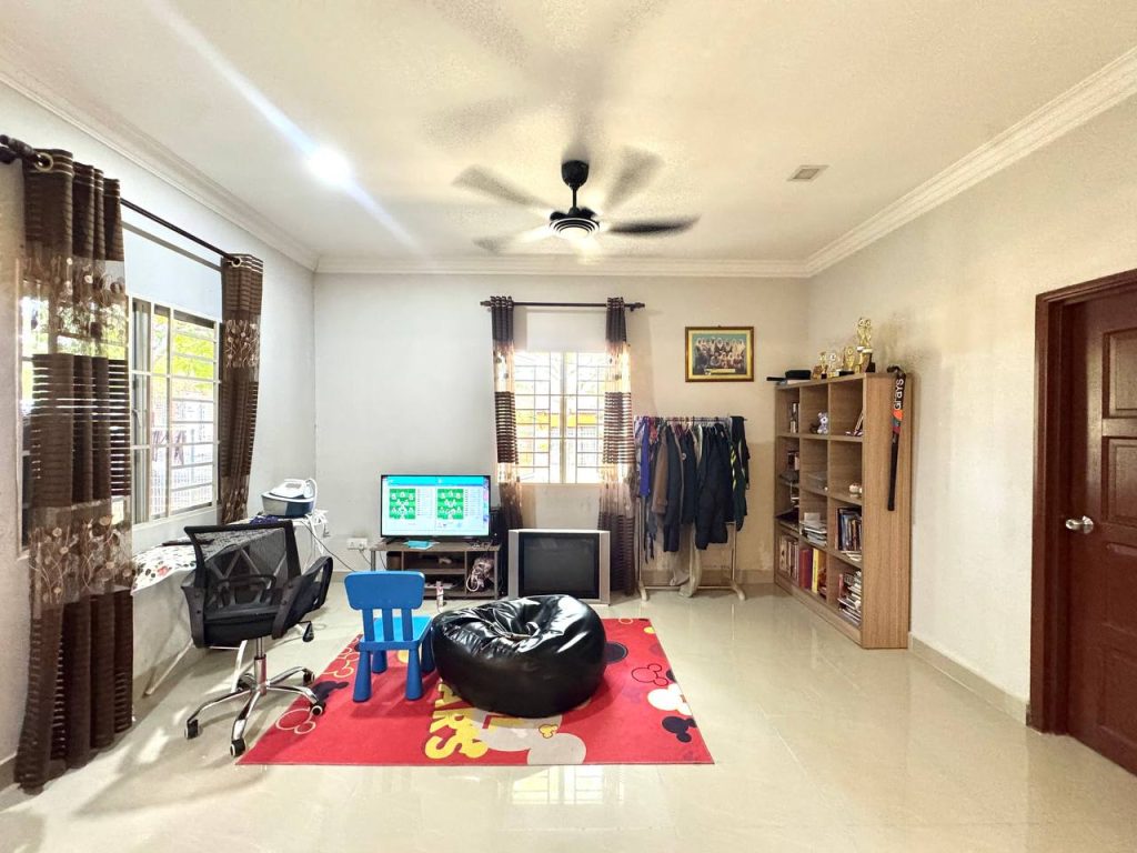 Single Storey Bungalow Kota Perdana, Seri Kembangan, Selangor